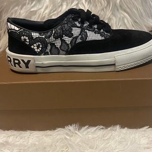 Burberry skate lace sneakers